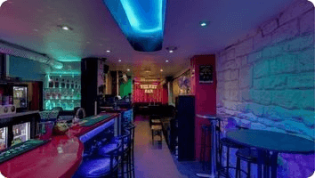le-velvet-bar-cougar-paris