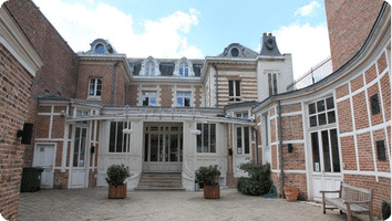 le-marott-street-amiens