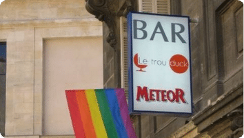 le-trou-duck-transsexuel-bordeaux